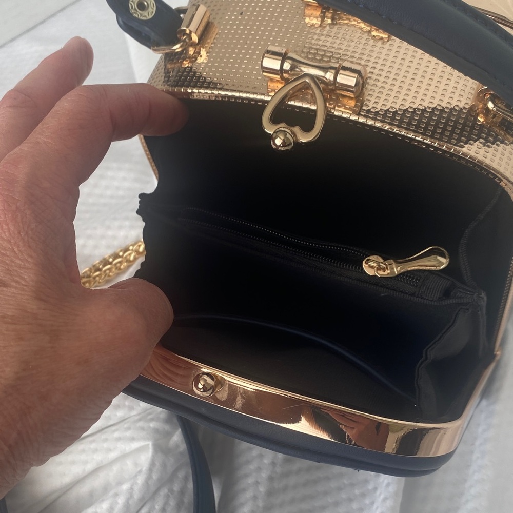 Camera Purse Elegant Navy Blue and Gold Women's Mini Handbag NWOT - Picture 7 of 14